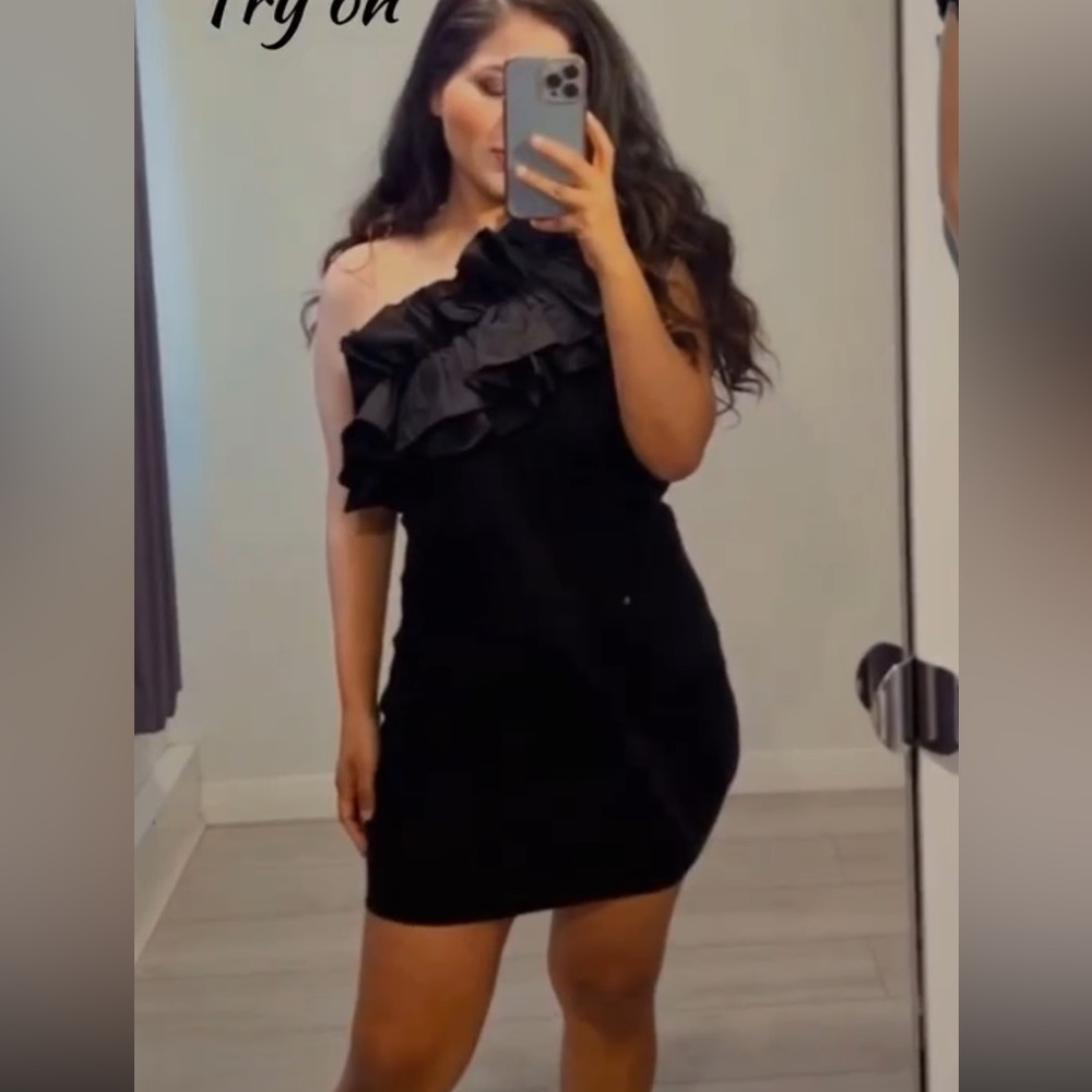 Zara Black Asymmetrical Ruffle Neckline Ribbed Mini Dress - Picture 8 of 16